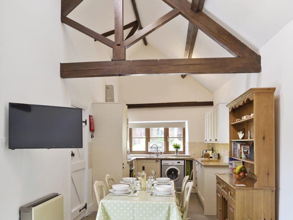 Open plan living/dining room/kitchen | Apple Cottage, Culmington, nr. Ludlow