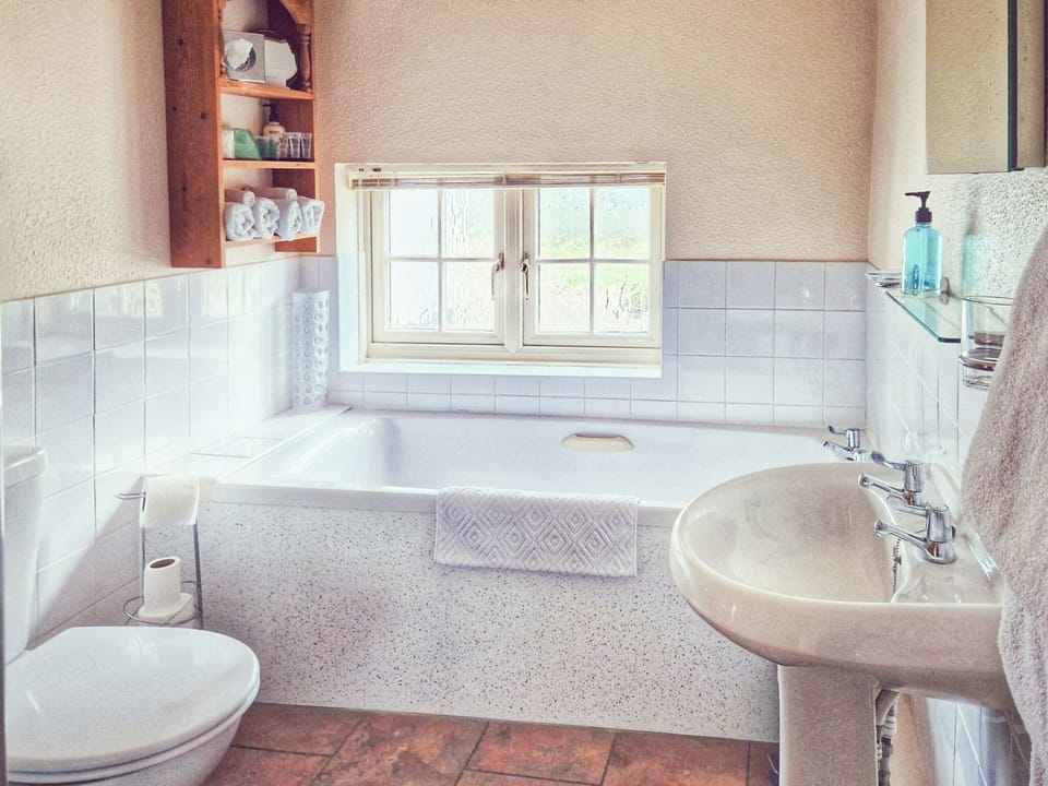 Bathroom | The Mansion Cottage, Little London, near Tetford
