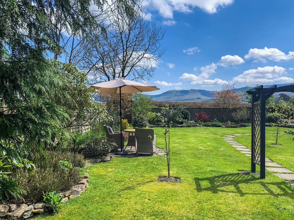 Private Garden overlooking the Fintry Hills | Capelrig Cottage, Balfron, near Drymen Loch Lomond & The Trossachs
