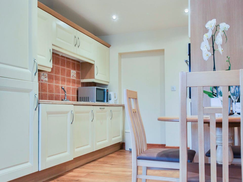 Charming kitchen/dining area | Horseshoe Cottage, Sawley, near Clitheroe