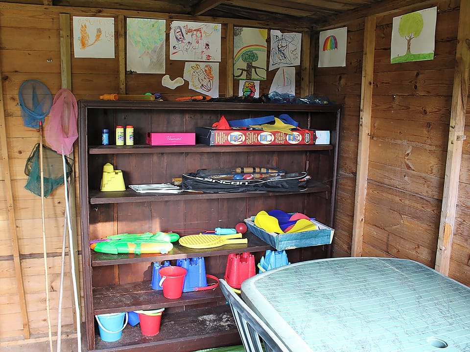 Garden room home to games and activities | Bodwen Corner Cottage, Wootton Bridge