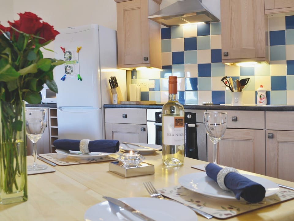 Open plan living/dining room/kitchen | Wauntwr Cottages - Bwthyn Bach, Wauntwr, Trelech