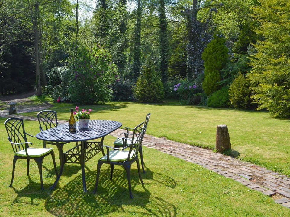Attractive lawned garden | Ivy Cottage, Ewhurst Green, near Bodiam