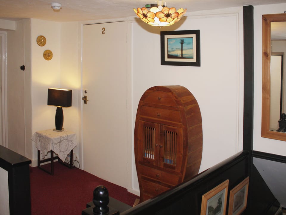 Single bedroom | Churchview House, Winterbourne Abbas, nr. Dorchester