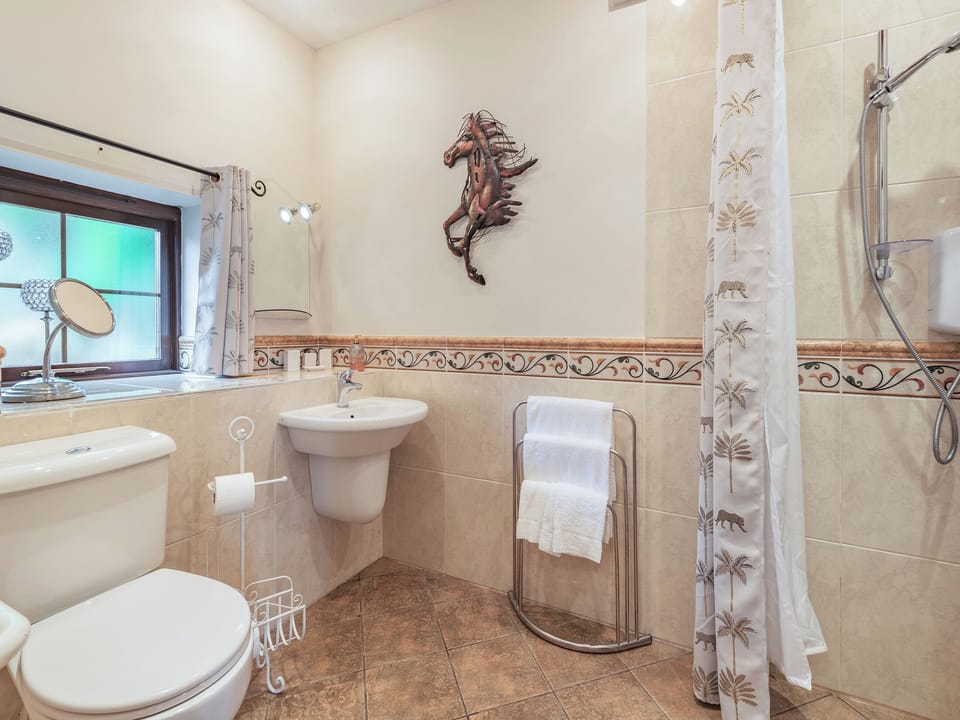 Bathroom | Beckside - Halls Bank Cottages, Arkleby, near Cockermouth