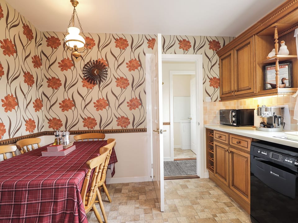 Kitchen/diner | Holly Cottage, Gorstan, near Garve