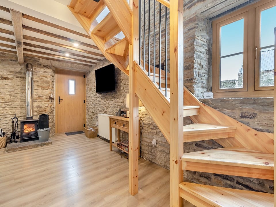 Interior | Tawny Owl Barn - Green Farm Holiday Cottages, Cutthorpe, near Chesterfield