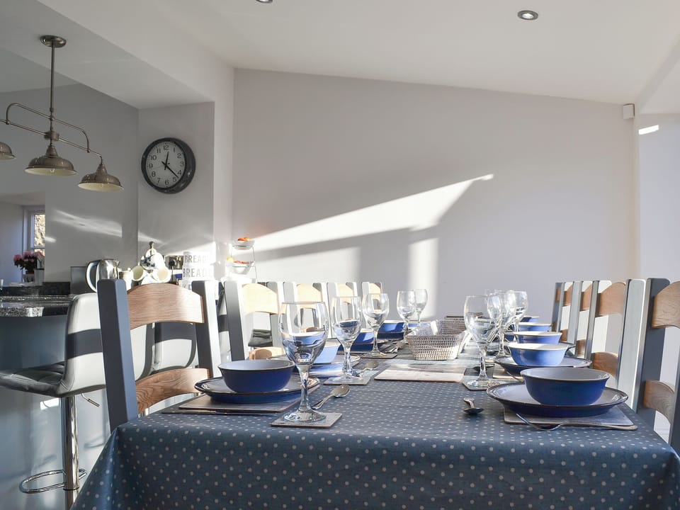 Bright and light dining area with bi-fold doors to garden | Pear Tree Cottage and The Granary, East Witton, near Leyburn