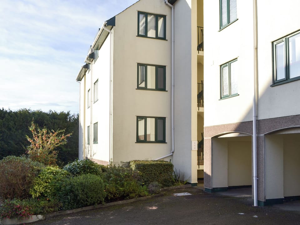 Family-sized second floor apartment | Fawn View, Bowness-on-Windermere