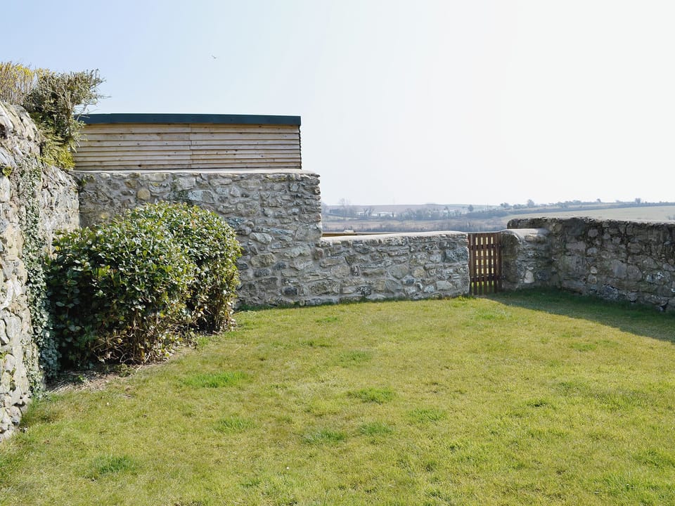 Garden | Bodwi Farm Cottages - Bodwi Bach, Nr. Abersoch