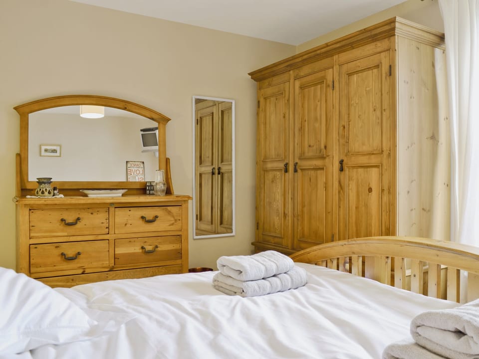 Double bedroom | 18 In The Corner, Windermere