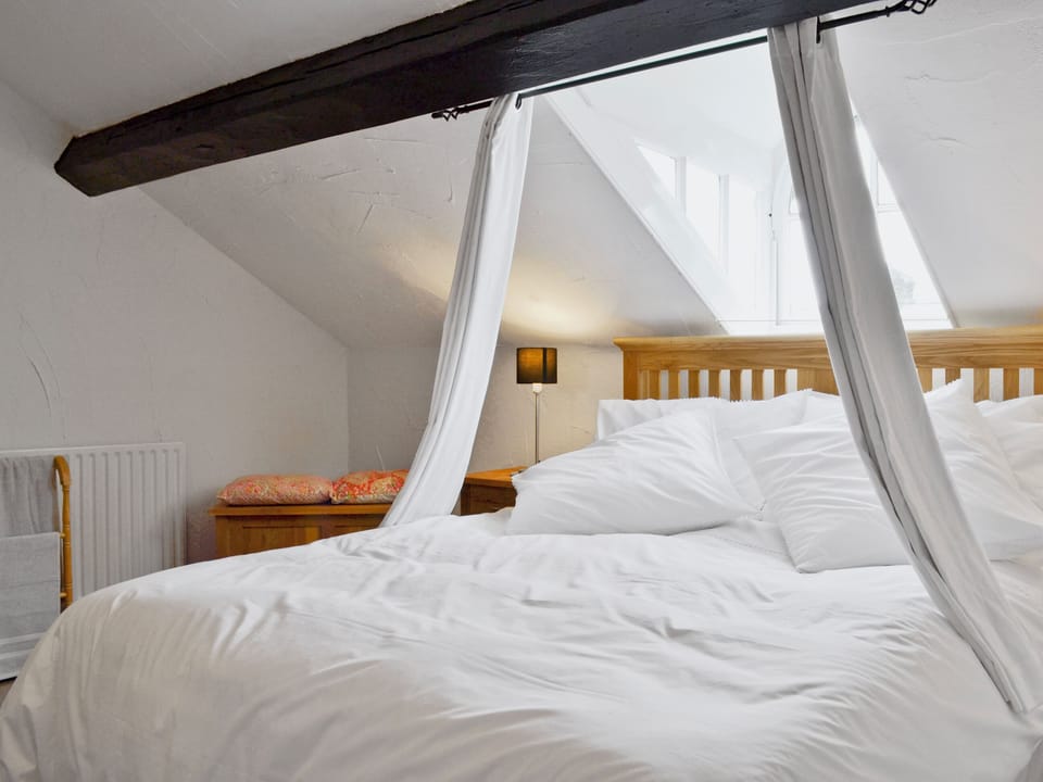Double bedroom | 18 In The Corner, Windermere