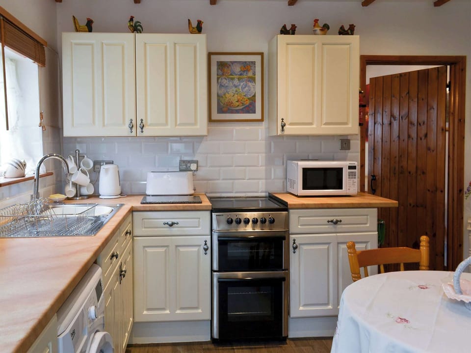 Kitchen/diner | Alpine Lodge, Burgh le Marsh, near Skegness