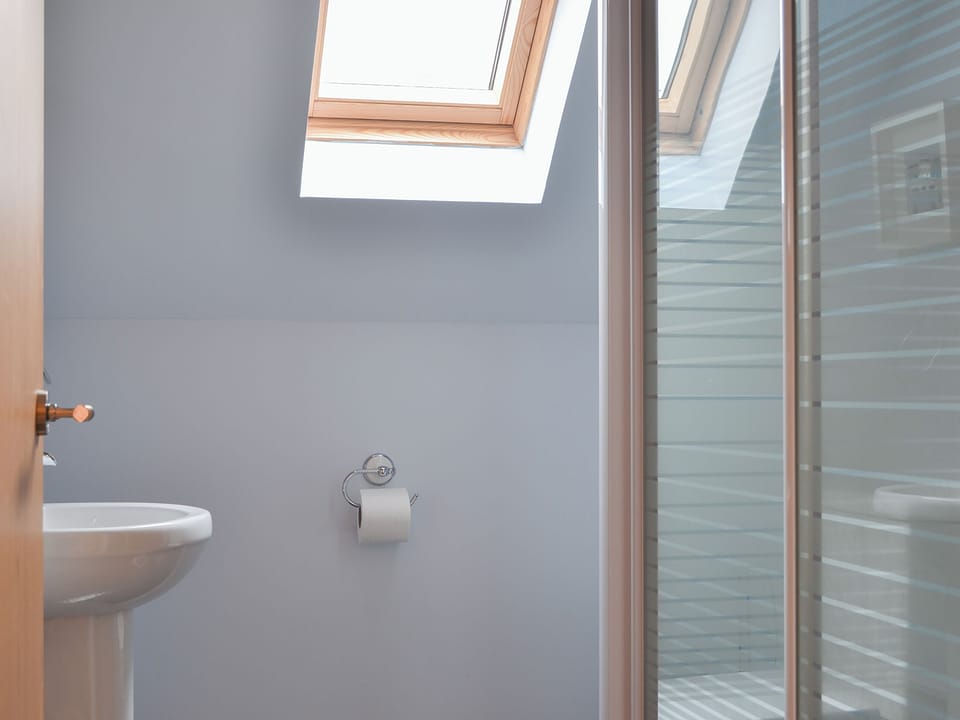 Shower room | Pine Marten Cottage, Ballachulish, near Glencoe