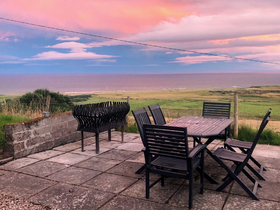 Sitting-out-area | Owl Cottage, Lothmore, Helmsdale