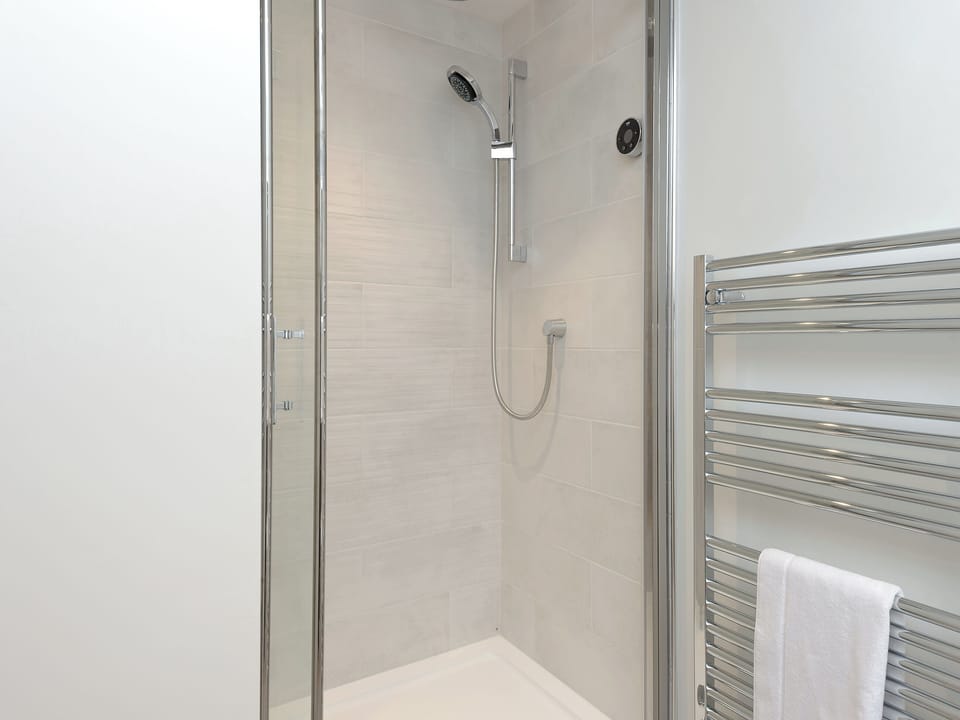 Trendy en-suite digital shower room. | The Old Meeting Hall, King&rsquo;s Somborne, near Winchester