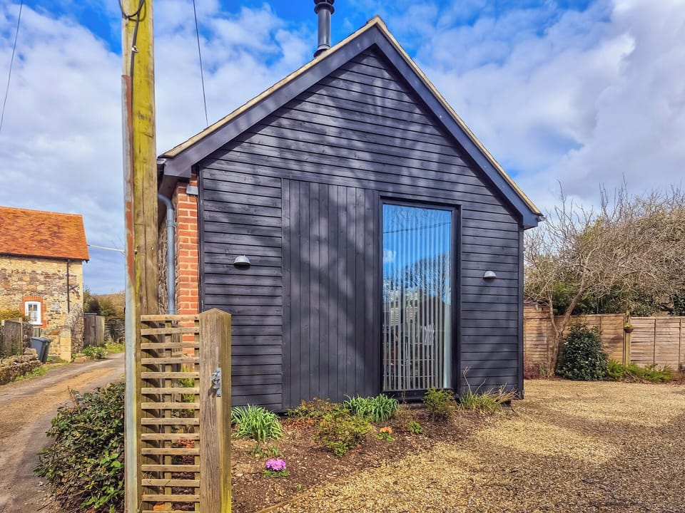 Badgers Sett approach and parking | Badgers Sett Brook, Brook, near Brighstone