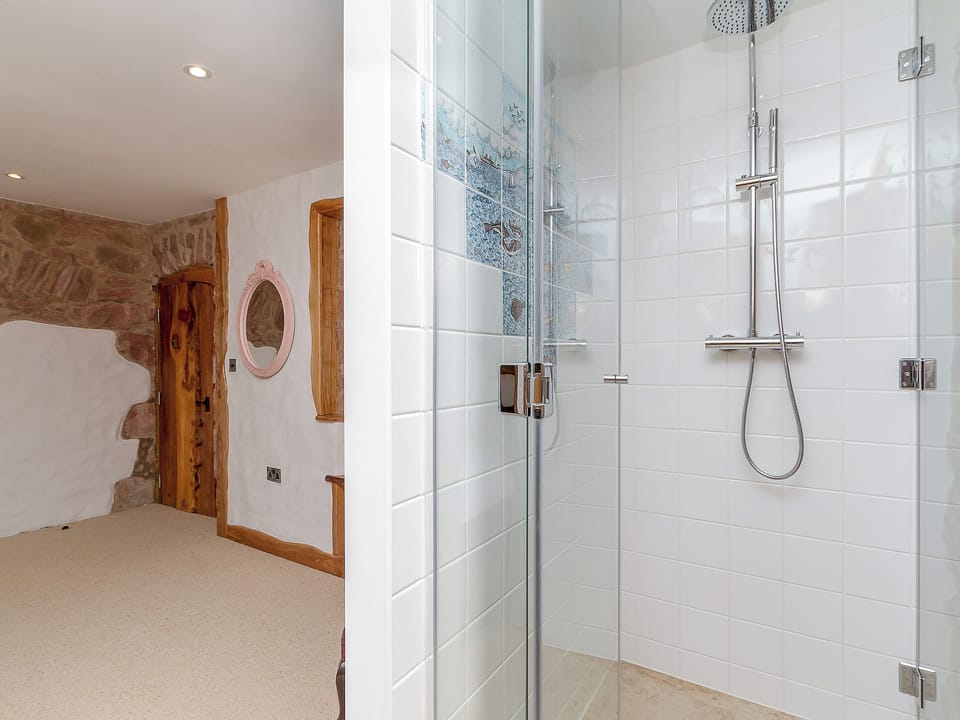 Bedroom with shower | Knock Old Castle, Largs