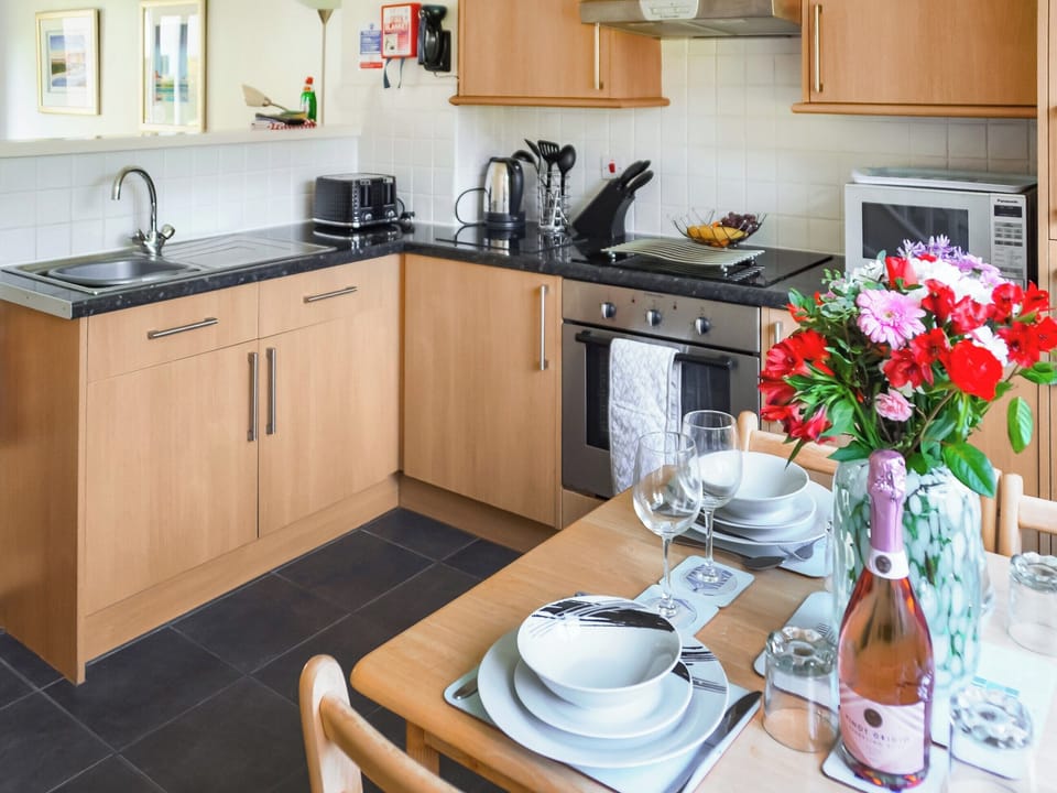 Kitchen/diner | Newquay Holiday Villa, Newquay