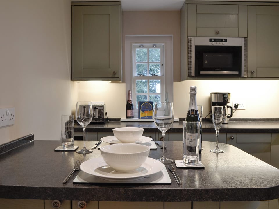 Well equipped kitchen | Gardener&rsquo;s Cottage - Old Montrose, Montrose