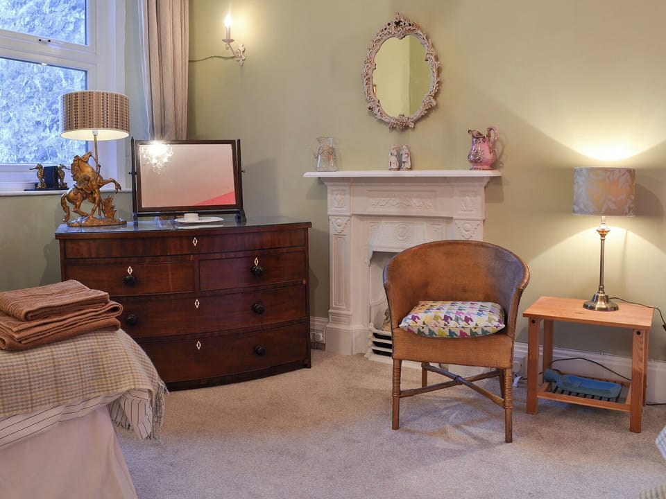 Twin bedroom | Gaerwen, Criccieth, near Porthmadog