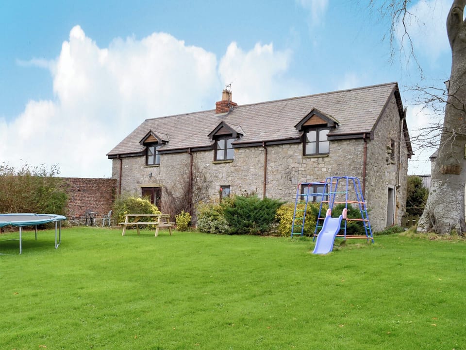 Wonderful detached cottage | The Coach House, Trelawnyd, near Prestatyn
