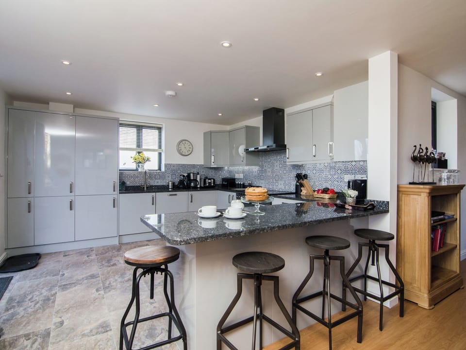 Kitchen and breakfast bar | The Coach House - Old Downs Farm, Sandwich Bay, near Sandwich