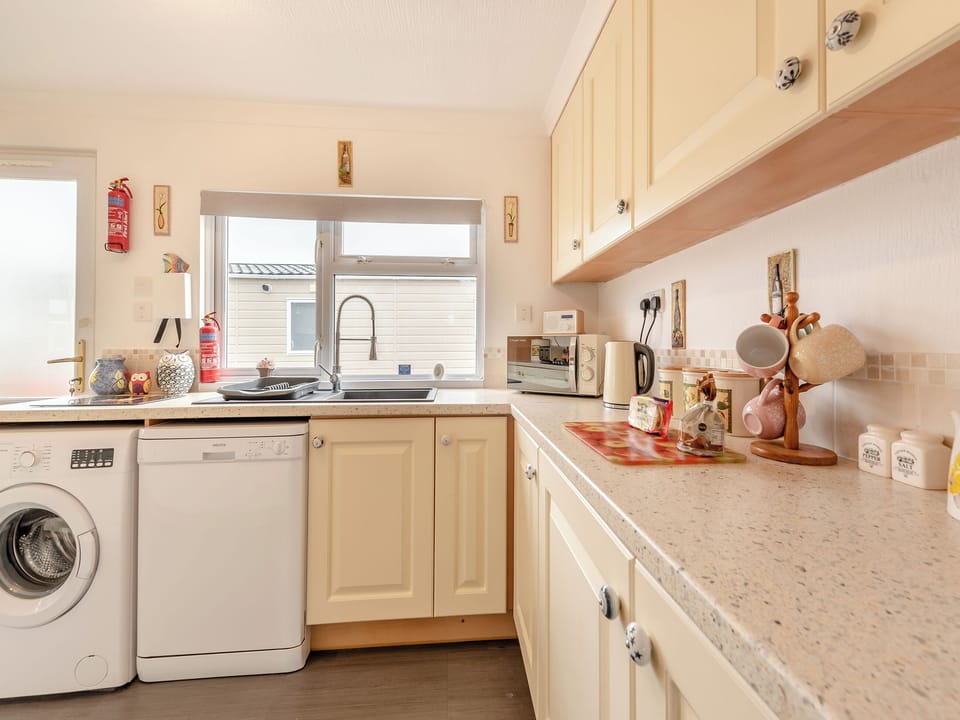 Kitchen | Sea View - Dinas Country Club, Dinas, near Fishguard