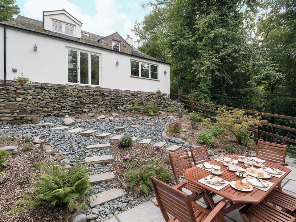 Peaceful, relaxing garden | Waterfall Wood Cottage, Glenridding, by Ullswater