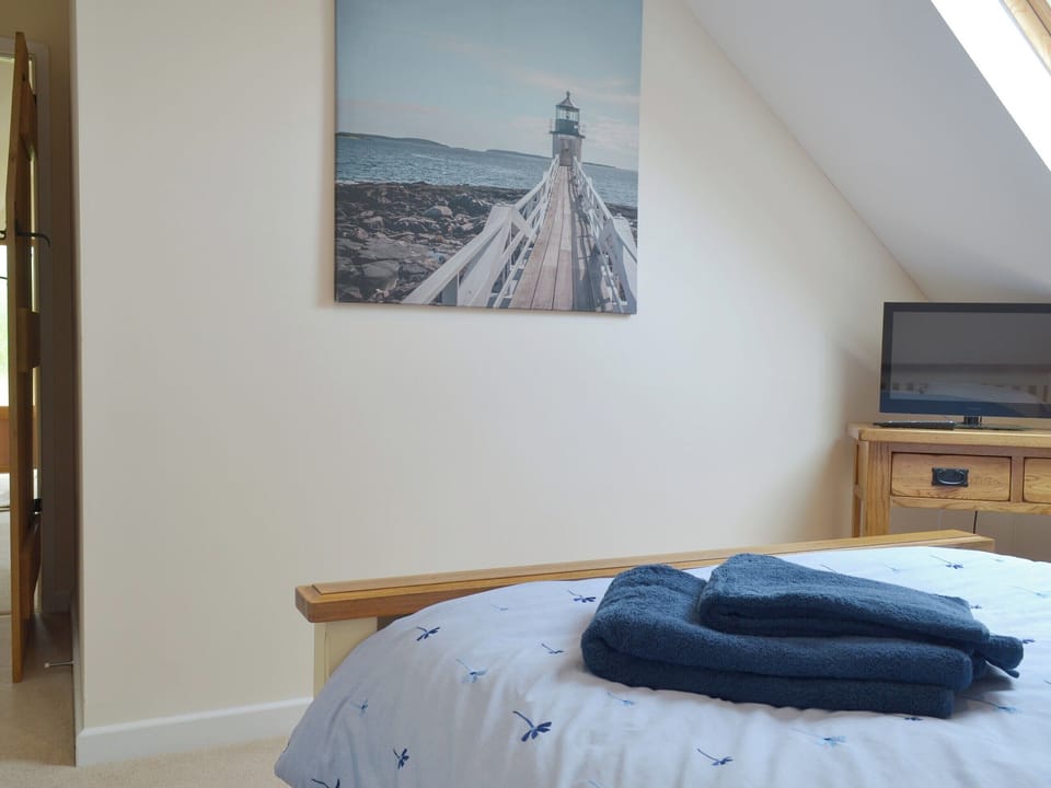 Peaceful double bedroom | The Lodge, Wedmore, near Cheddar