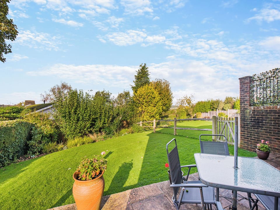 Outdoor | Little Longmead, Findon, near Worthing