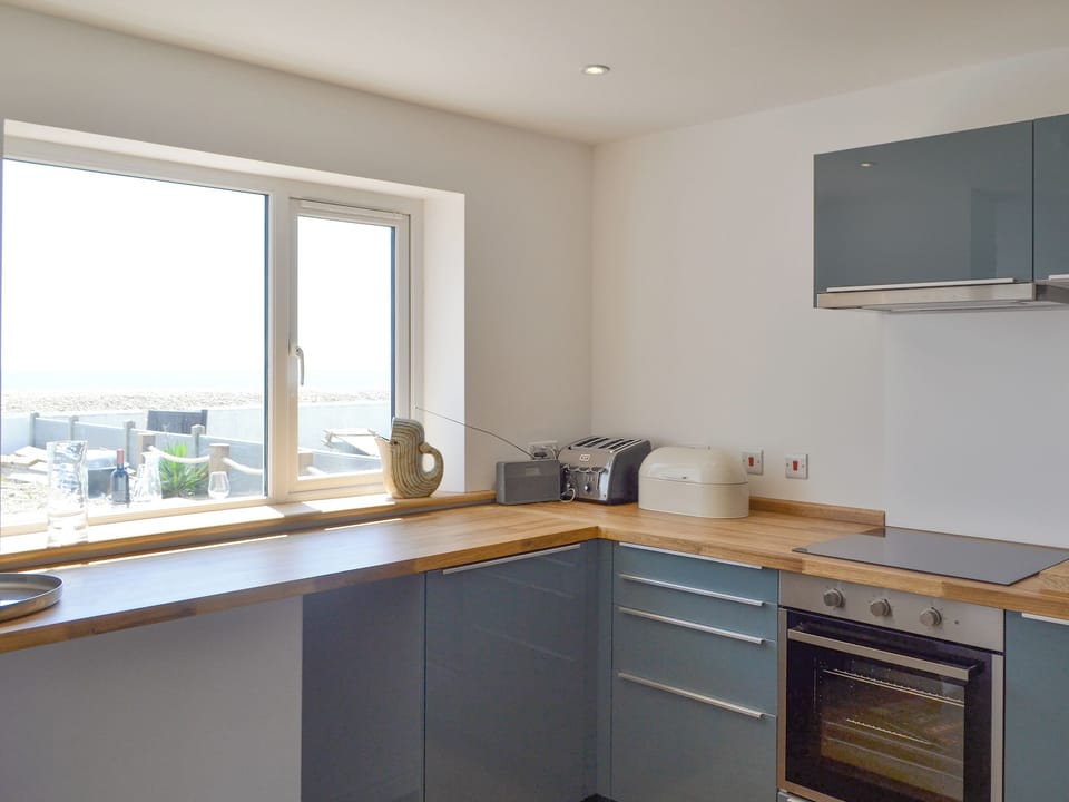 Well-equipped kitchen with sea views | Salty Lodge, Hayling Island
