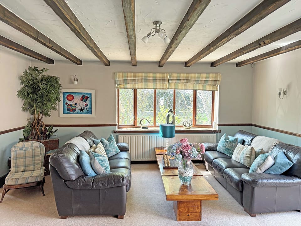 Main sitting room | Lambourne House - Ashtree Court, Skegness