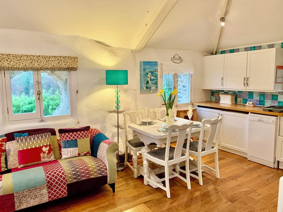Open plan living space | Chapel Barn, Bodmin