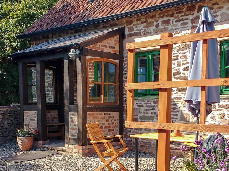 Sitting out area | The Cider Barn at Emmings Farm, Elton, Newnham-on-Severn