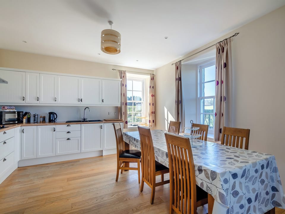 Kitchen/diner | Meadowgreen Farmhouse, Lour, near Forfar