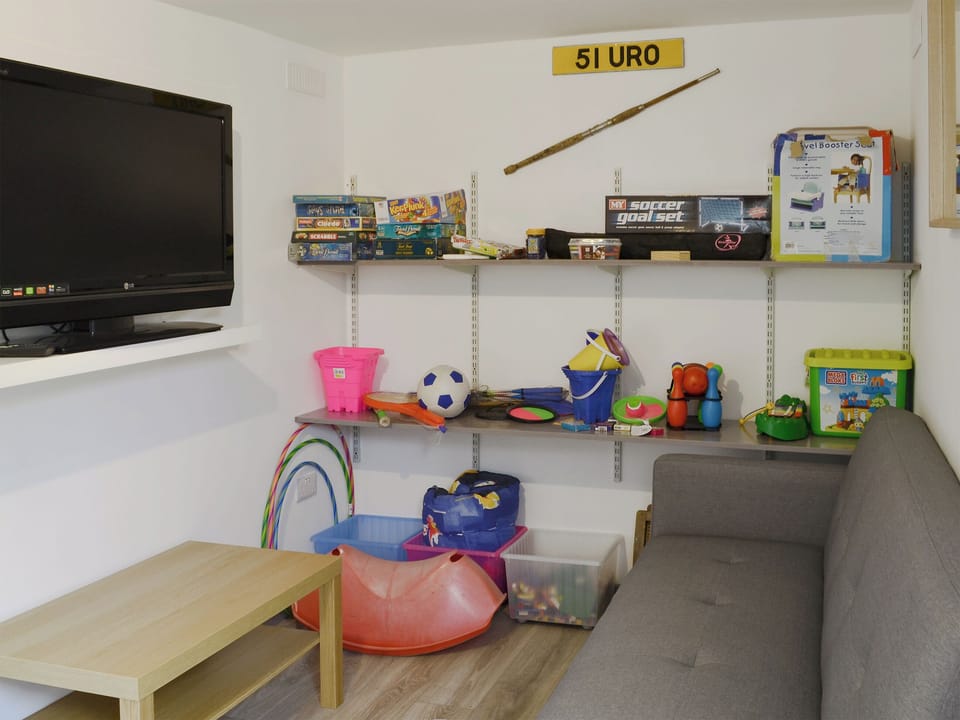 Double bedroom | Golf Road, Mablethorpe, near Skegness