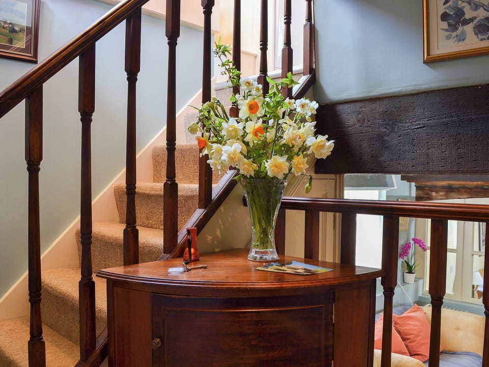 Galleried staircase with landing area | Bugatti House, Bosbury, near Ledbury