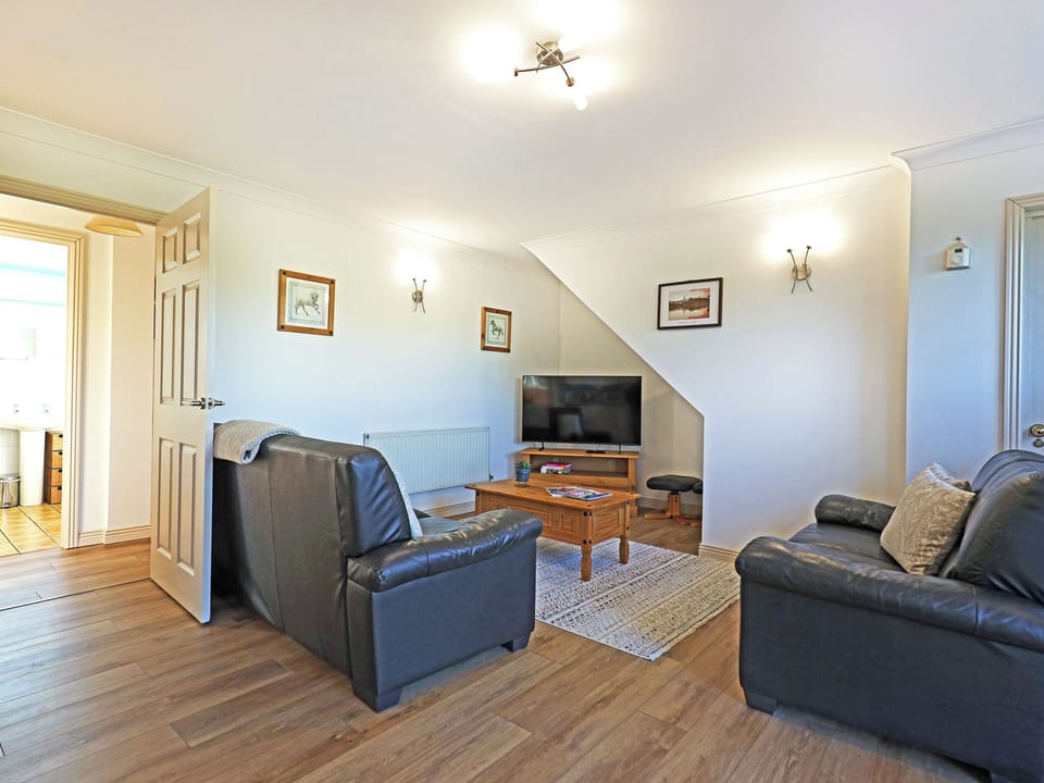 Spacious and open plan areas | Tom Putt - The Old Kennels Holidays, Ledbury