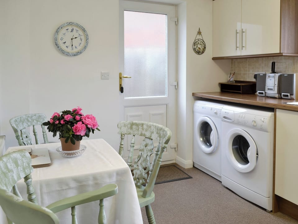 Convenient dining area within kitchen | The Annexe, Knaresborough