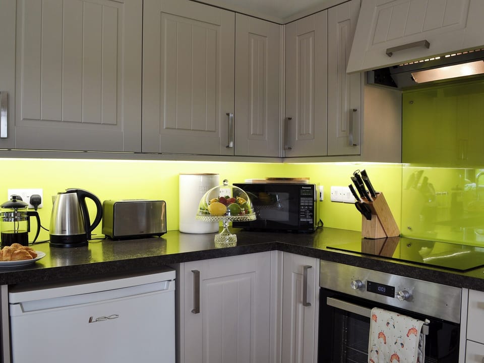 Kitchen | Hoppers Cottage, Wadhurst, near Tunbridge Wells