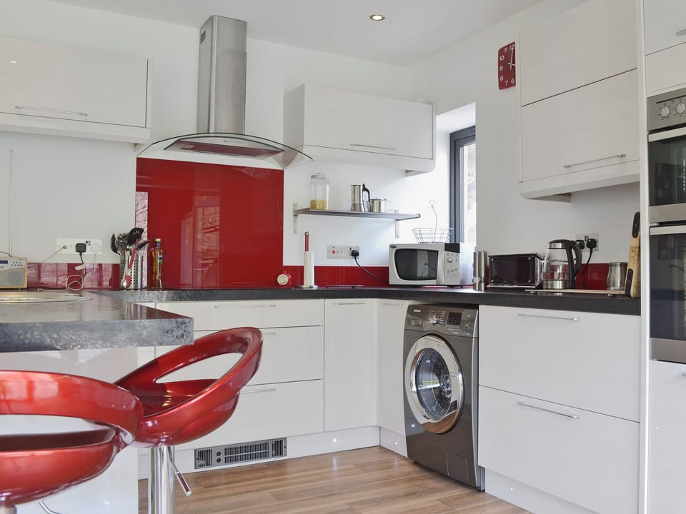 Immaculately presented kitchen area | Townsend Pod - Townsend Pod and The Stable, Moorlinch, near Bridgwater
