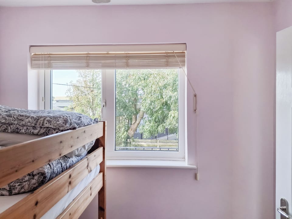 Bunk bedroom | Brightlands Apartment, Bude