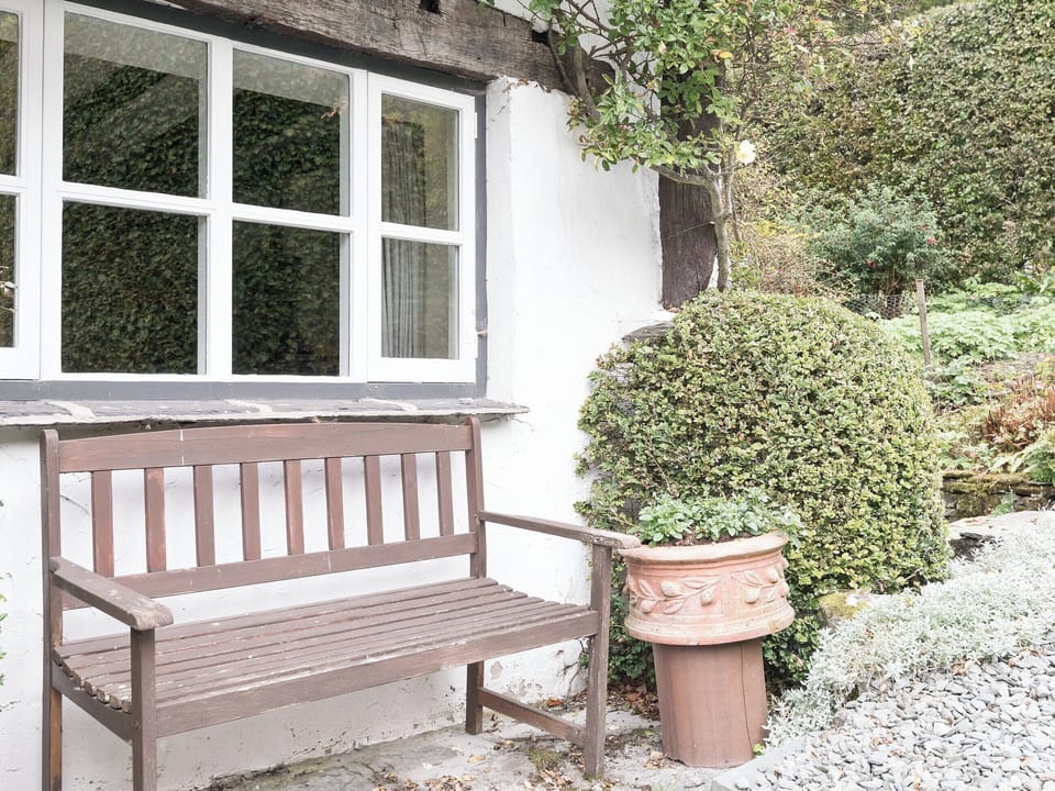 Sitting-out-area | Rowlandson Ground Cottage, Coniston
