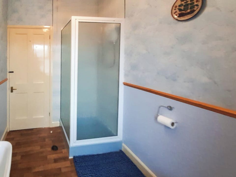 Shower room | Shafto Cottage, Seahouses, near Bamburgh
