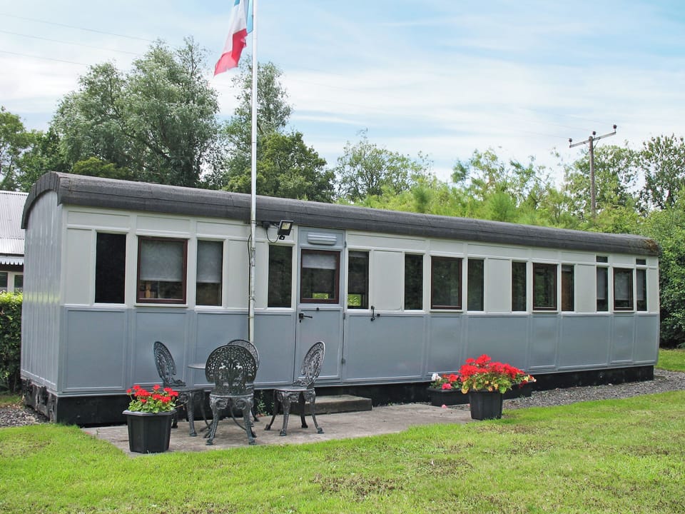 Exterior | Italian Carriage - Brockford Railway Sidings, Brockford, near Stowmarket