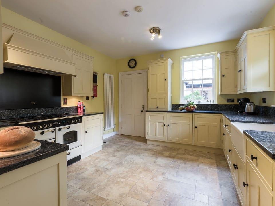 Well equipped kitchen | Northolme Hall, Wainfleet All Saints, near Skegness