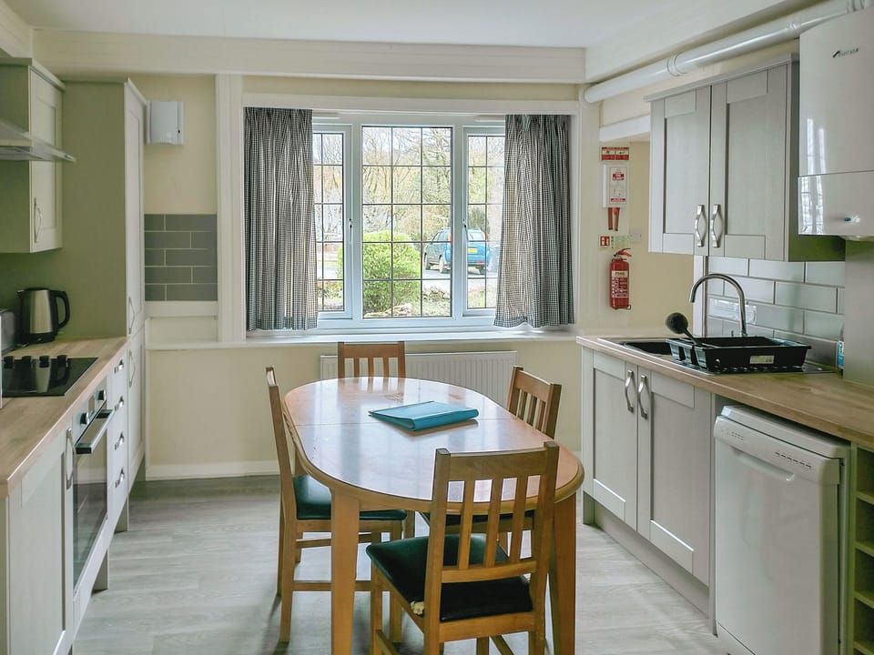 Kitchen/diner | Ivy, Llanddona, near Beaumaris