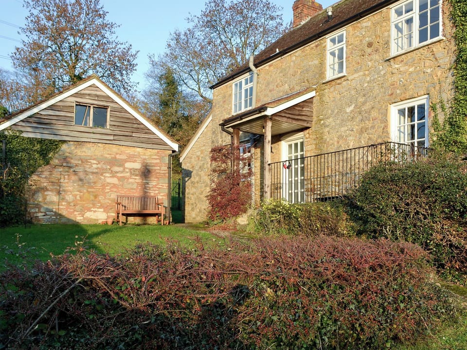 &frac12;-acre garden with sitting-out area and garden furniture | Marshalls Farm, Kilcot, near Newent