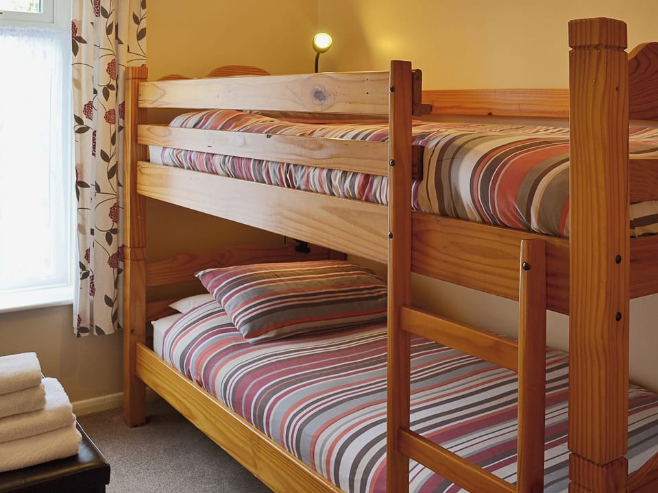 Bunk bedroom | Cottage Four - Eldin Hall Cottages, Scarborough